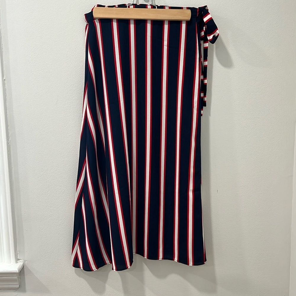Red White and Blue ABOUND A-line skirt size S. Purchased from Nordstrom
